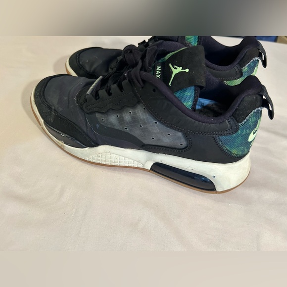 air jordan max 200 bayou